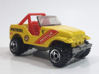 1997 Hot Wheels Rescue Squad Roll Patrol Jeep CJ Trailbuster Yellow Die Cast Toy Car Vehicle