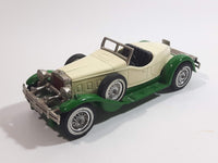 Vintage Lesney Matchbox Models of YesterYear No. Y-14 1931 Stutz Bearcat White and Green Die Cast Toy Antique Car Vehicle