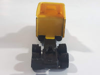 Maisto Tonka Hauler Semi Tractor Truck Yellow Die Cast Toy Car Vehicle