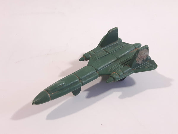 Fighter Jet Army Green Plastic Toy Airplane Aircraft Vehicle