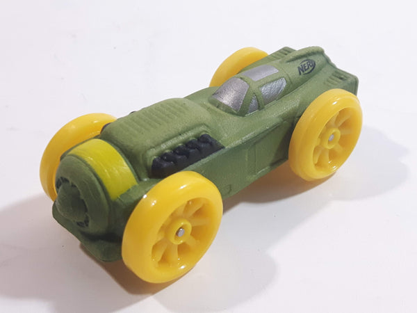 2017 Nerf Nitro Foam Green and Yellow Toy Car Vehicle