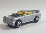 Unknown Brand Silver Die Cast Toy Car Vehicle