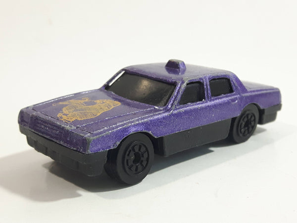 Unknown Brand Taxi Cab Style Sedan Purple Die Cast Toy Car Vehicle