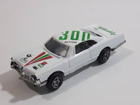 Vintage Summer Marz Karz No. 8924 Pontiac Parisienne White Die Cast Toy Car Vehicle