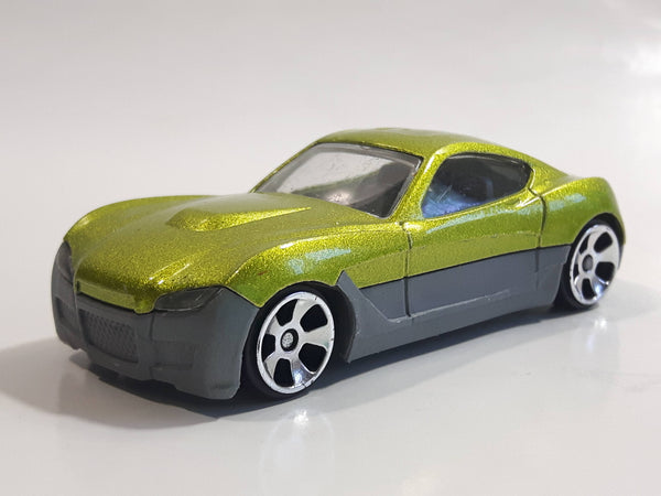 Unknown Brand H24 Lime Green Die Cast Toy Car Vehicle