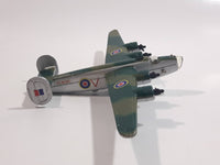 Maisto B-24D Liberator Bomber FL938 Green Brown Camouflage Die Cast Toy Military Air Force 4 Engine Airplane