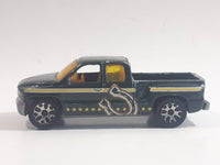 2005 Matchbox  Hitch 'n Haul: Cowboy Trail 1999 Chevrolet Silverado Truck Bros. Farms Metalflake Dark Green Die Cast Toy Car Vehicle