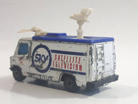 1995 Matchbox TV News Truck Van Sky Satellite Television White Die Cast Toy Car Vehicle