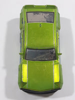 2013 Toys R Us Fast Lane SS-003 Green Die Cast Toy Car Vehicle
