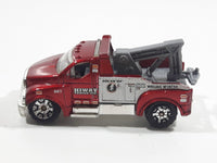 2006 Matchbox Hitch 'n Haul: Speed Bump 2005 Tow Truck Metalflake Red Die Cast Toy Car Vehicle