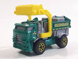 2014 Matchbox MBX Adventure City Garbage Gulper Green Recycling Truck Die Cast Toy Car Vehicle