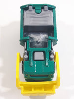 2014 Matchbox MBX Adventure City Garbage Gulper Green Recycling Truck Die Cast Toy Car Vehicle