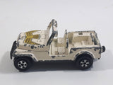 Vintage 1981 ERTL Dukes of Hazzard Daisy Duke's Jeep White Cream Die Cast Toy Car Vehicle 1/64 Scale