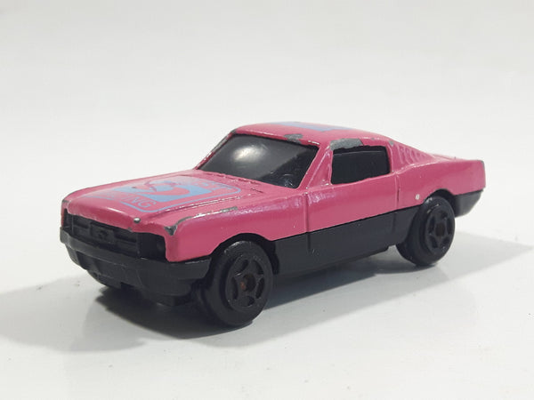 Unknown Brand "Fast Racing" Pink Die Cast Toy Car Vehicle