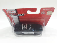 2014 Maisto Fresh Metal Ford Interceptor Police Unit 1035 Black and White Die Cast Toy Car Vehicle