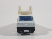 RealToy Air Canada Airplane Ladder Stairs Truck White Die Cast Toy Car Vehicle