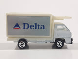 RealToy Delta Airplane Loading Scissor Lift Container Truck White Die Cast Toy Car Vehicle
