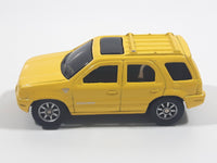 Maisto Ford Escape Yellow Die Cast Toy Car Vehicle