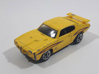 2009 Matchbox Heritage Classics '70 Pontiac GTO Yellow Die Cast Toy Muscle Car Vehicle