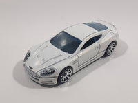 2013 Hot Wheels Showroom - Asphalt 2010 Aston Martin DBS White Die Cast Toy Dream Car Vehicle