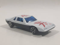 Unknown Brand 930F White Die Cast Toy Car Vehicle