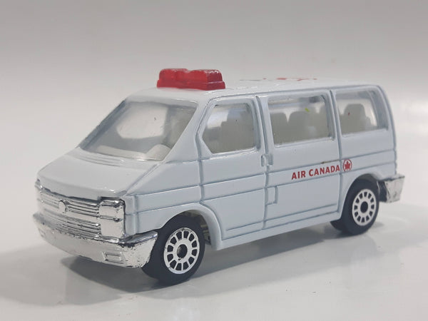 RealToy Air Canada Shuttle Van 72 White Die Cast Toy Car Vehicle