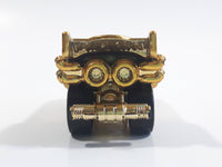 2015 Hot Wheels Star Wars Character Cars C-3PO Pearl Gold Chrome Die Cast Toy Car Vehicle