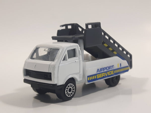 Fast Lane Airplane Ladder Stairs Truck Airport Service White Die Cast Toy Car Vehicle