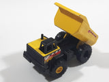 1998 Maisto Tonka Hasbro Mighty Dump Truck 768 Yellow 1/64 Scale Die Cast Toy Car Construction Vehicle