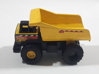 1998 Maisto Tonka Hasbro Mighty Dump Truck 768 Yellow 1/64 Scale Die Cast Toy Car Construction Vehicle