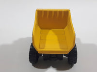 1998 Maisto Tonka Hasbro Mighty Dump Truck 768 Yellow 1/64 Scale Die Cast Toy Car Construction Vehicle