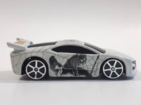 2011 Maisto Marvel Spider Sense Spider-Man Street Speeder White Die Cast Toy Car Vehicle