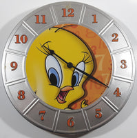 Rare 1998 Warner Bros. Looney Tunes Tweety Bird Tin Metal Movie Film Canister Shaped 11" Diameter Clock