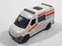 2014 Matchbox MBX Heroic Rescue Renault Master Ambulance White Die Cast Toy Car Vehicle