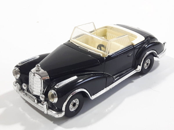 Vintage Corgi 1956 Mercedes Benz 300S Cabriolet 1:36 Scale Black Die Cast Toy Car Vehicle