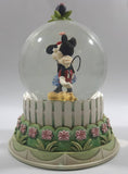 2007 Hallmark Disney Mickey and Minnie Mouse Heart Love Themed Snow Globe