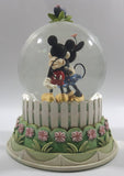 2007 Hallmark Disney Mickey and Minnie Mouse Heart Love Themed Snow Globe