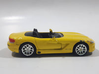 Racing Champions Universal Studios Fast & Furious II Dodge Viper Convertible Yellow Die Cast Toy Car Vehicle with Busted Windshield