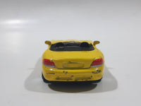 Racing Champions Universal Studios Fast & Furious II Dodge Viper Convertible Yellow Die Cast Toy Car Vehicle with Busted Windshield