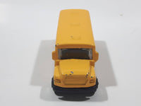 2010 Maisto Fresh Metal School District 2 School Bus Yellow Die Cast Toy Car Vehicle