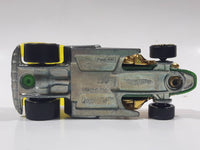2010 Hot Wheels Insectirides Draggin' Tail Green and Chrome Gold Die Cast Toy Car Vehicle