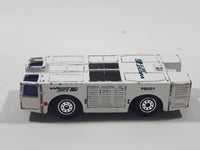 RealToy West Jet Airport Ground Support Airplane Towing Vehicle PB001 White Die Cast Toy Car Vehicle