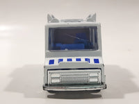 Unknown Brand Delicious Food Truck White Die Cast Toy Car Vehicle