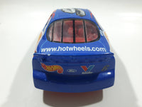 1997 Hot Wheels Pro Racing NASCAR #6 Mark Martin Valvoline Ford Taurus White and Blue 1/24 Scale Die Cast Toy Race Car Vehicle
