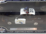 Motor Max Law Enforcement Series California Highway Patrol Police Cop Ford Crown Victoria 1:24 Scale Die Cast Toy Car Vehicle New in Box No. 76400