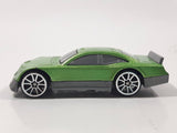Motor Max No. W6205 W6206 Green Die Cast Toy Car Vehicle