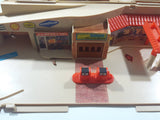 Vintage 1979 Hot Wheels Service Center Foldaway Garage Set - Missing Parts