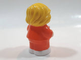 1998 Shelcore Paramedic Medic Doctor Orange 2 1/2" Tall Plastic Toy Figure