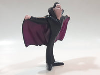 2012 McDonalds Hotel Transylvania Movie Cape Flapping Drac 3 3/4" Tall Plastic Toy Figure