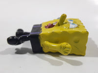 2003 SpongeBob SquarePants Singing with Microphone 1 1/2" Tall Toy Figure
